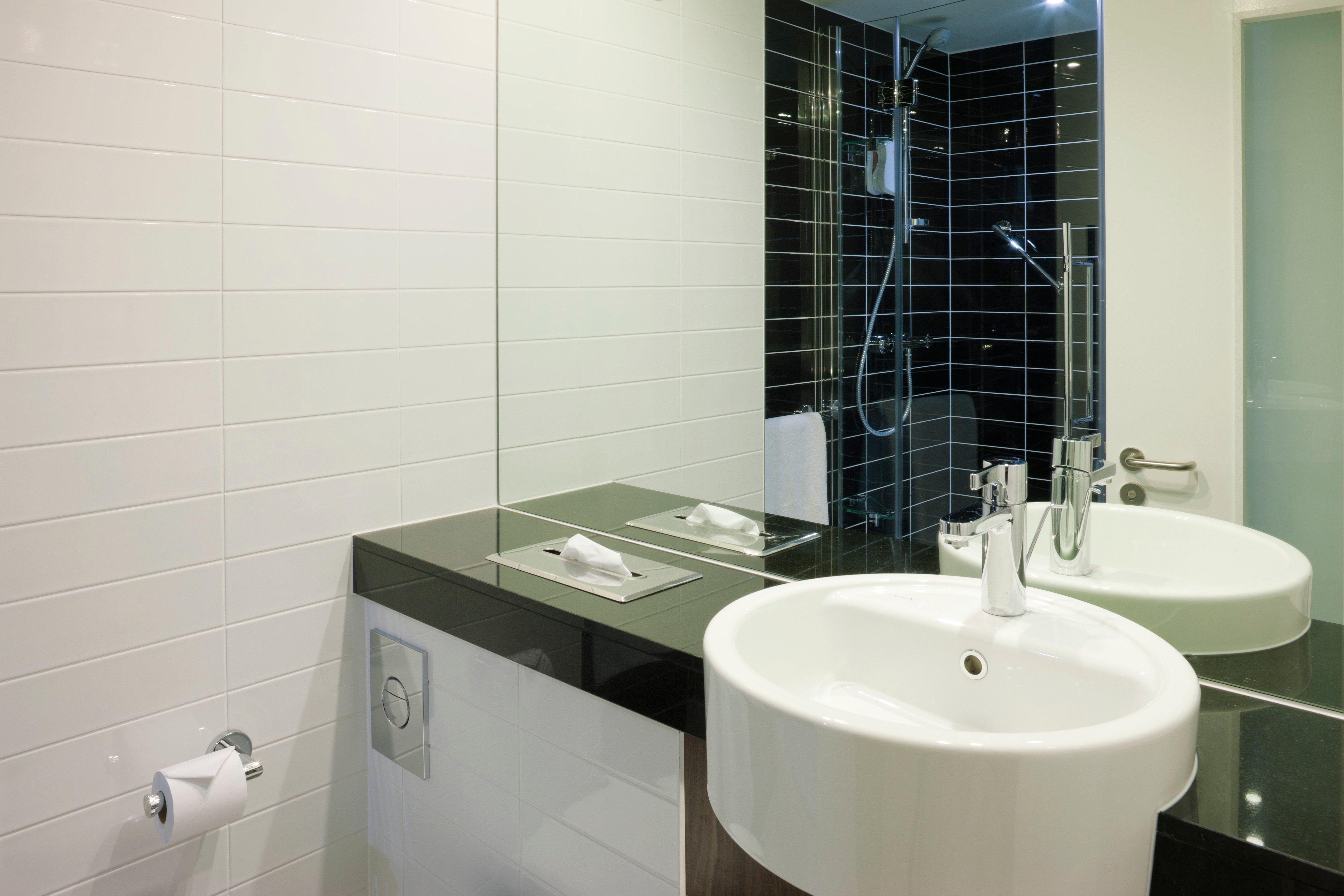 Holiday Inn Express Cambridge Duxford M11 Jct 10 By Ihg Exterior foto