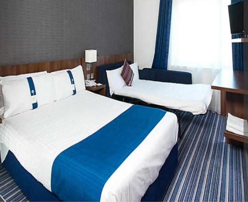 Holiday Inn Express Cambridge Duxford M11 Jct 10 By Ihg Exterior foto
